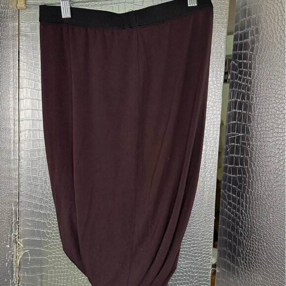 T BY ALEXANDER WANG Twist Burgundy Stretch Modal Skirt Size Small - Picture 1 of 7